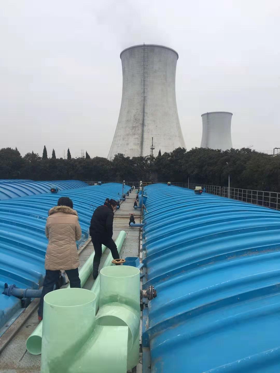 制造「真人膠衣娃娃」造謠者被判8個月 低俗炒作背后的法律與良知交鋒